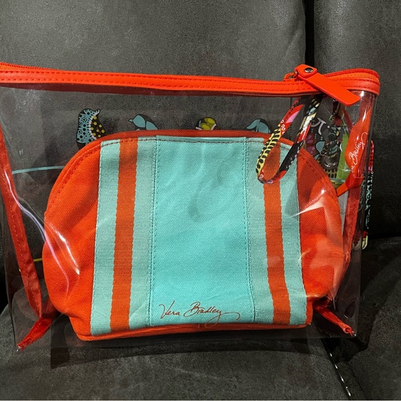 VERA BRADLEY VACATION TRAVEL BUNDLE - Picture 6 of 6